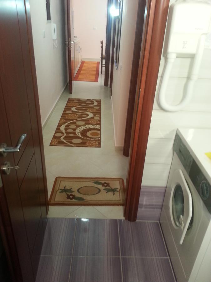 Christos Apartments Sarandë Buitenkant foto